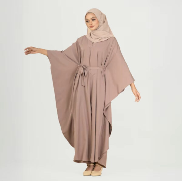 Vermillion Kaftan - Image 2
